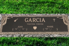 bronze-monument-headstone-with-angels